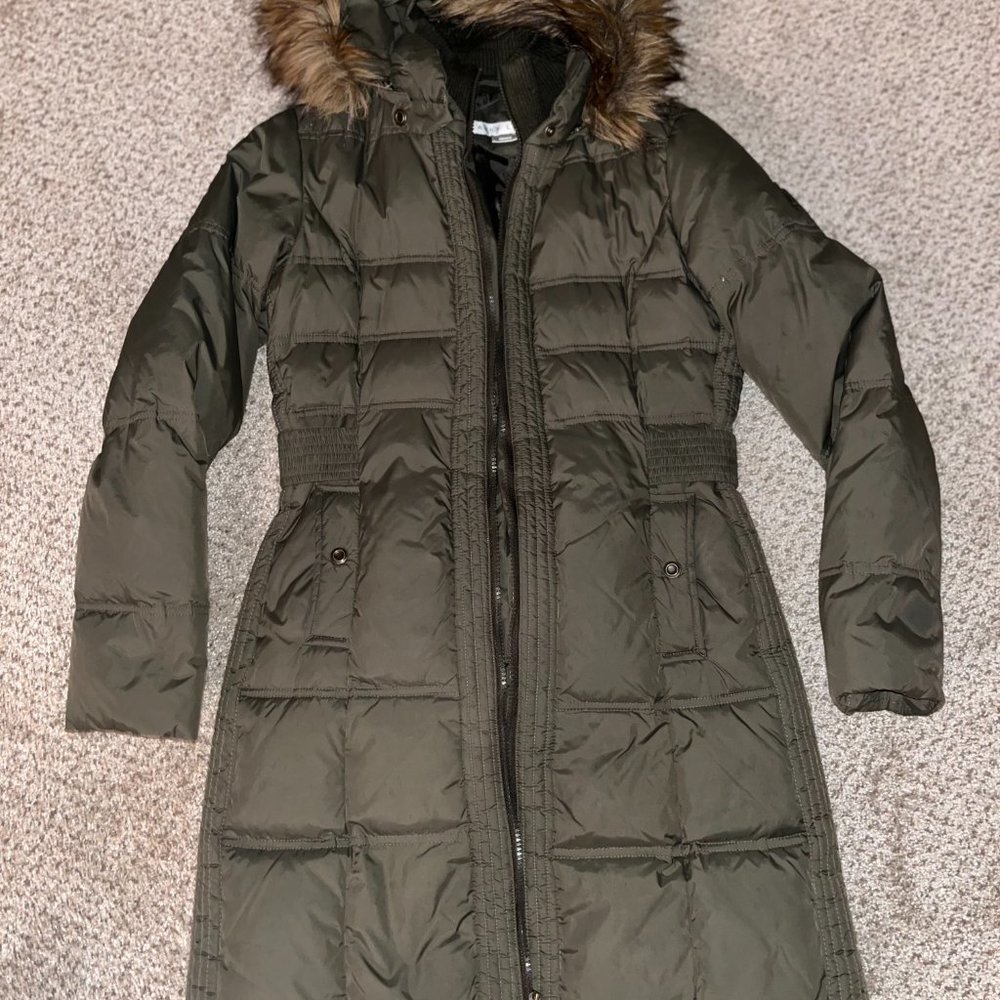 Puffer Coat - Picture 2 of 5